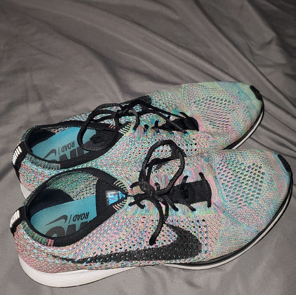 Nike flyknit racer multicolor size 11
